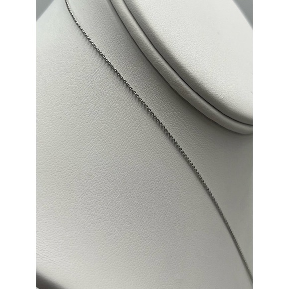 Trifari Single Teardrop Faux White
Pearl Silver Tone 16" Necklace - Picture 7 of 12